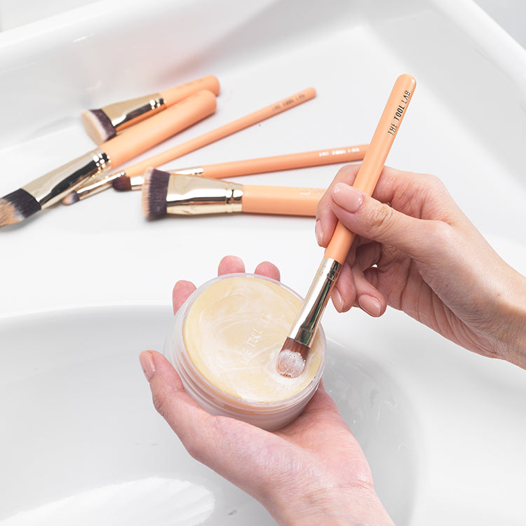 TOOL CLEANSING SOAP B2B